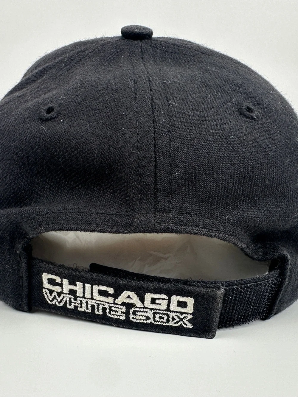 Chicago White Sox Genuine Merchandise Black Baseball Cap